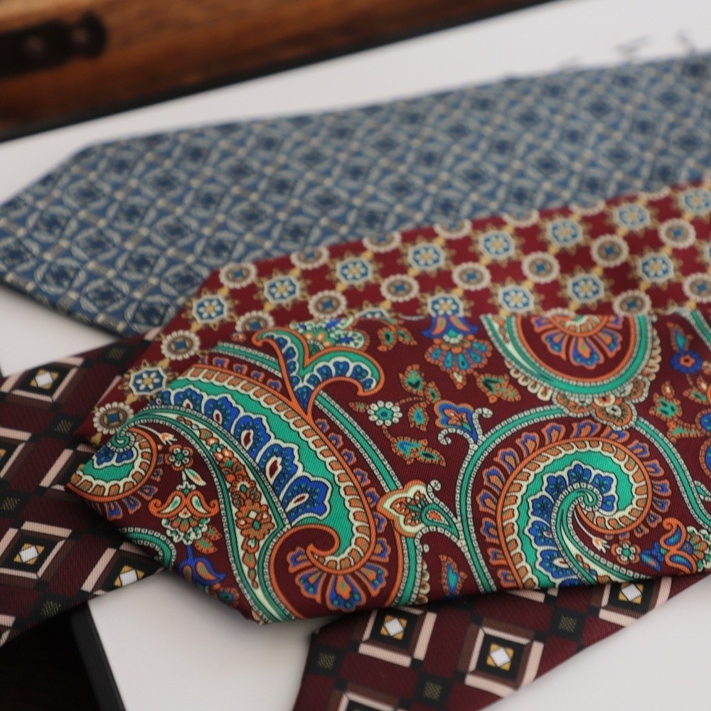 Nieuwe elegante paisley stropd - Men Formal Wear With Tie recensie en prijs